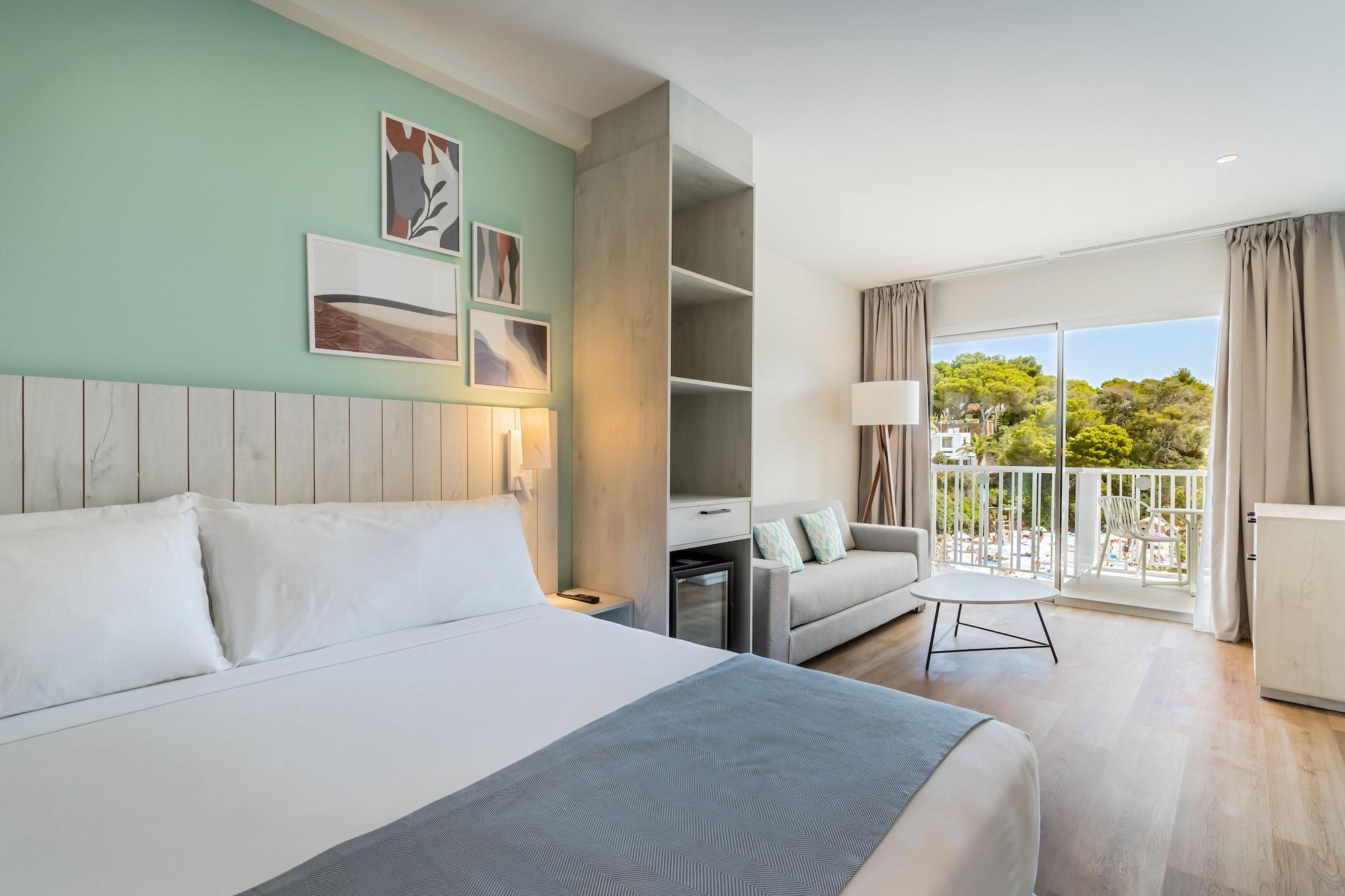 Barceló Aguamarina 4*